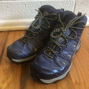 Salomon X Ultra 3 Mid GTX wide hiking boots